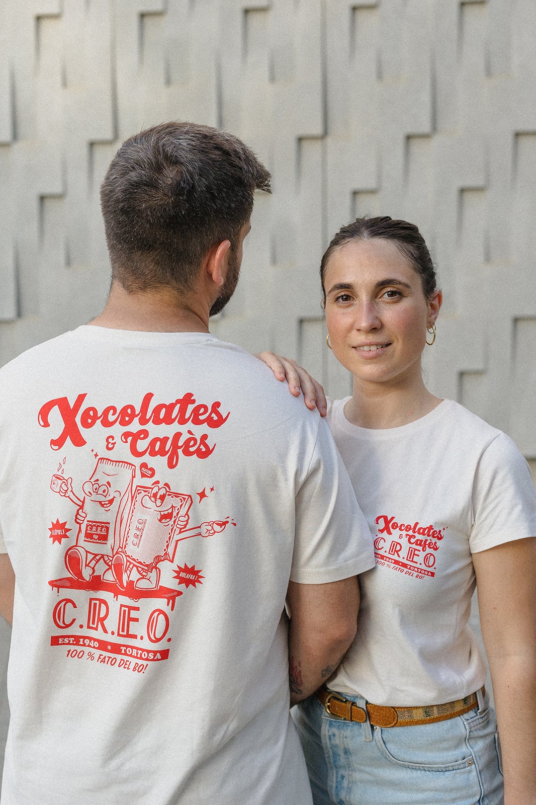 Samarreta CREO con diseño de Fato y estampada en el taller Jeroni Moragas.